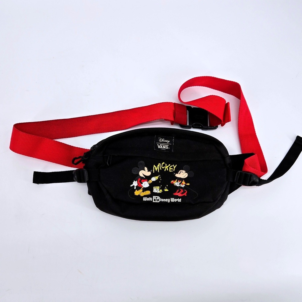 Disney Vans Walt Disney World Fanny Pack Mickey Minnie Black Red Crossbody